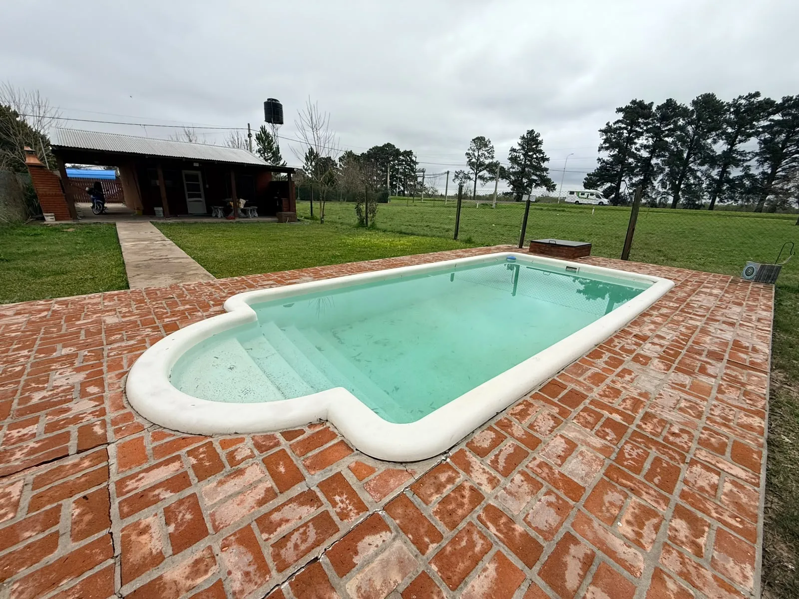 Se vende casa con piscina en Andino. en Andino