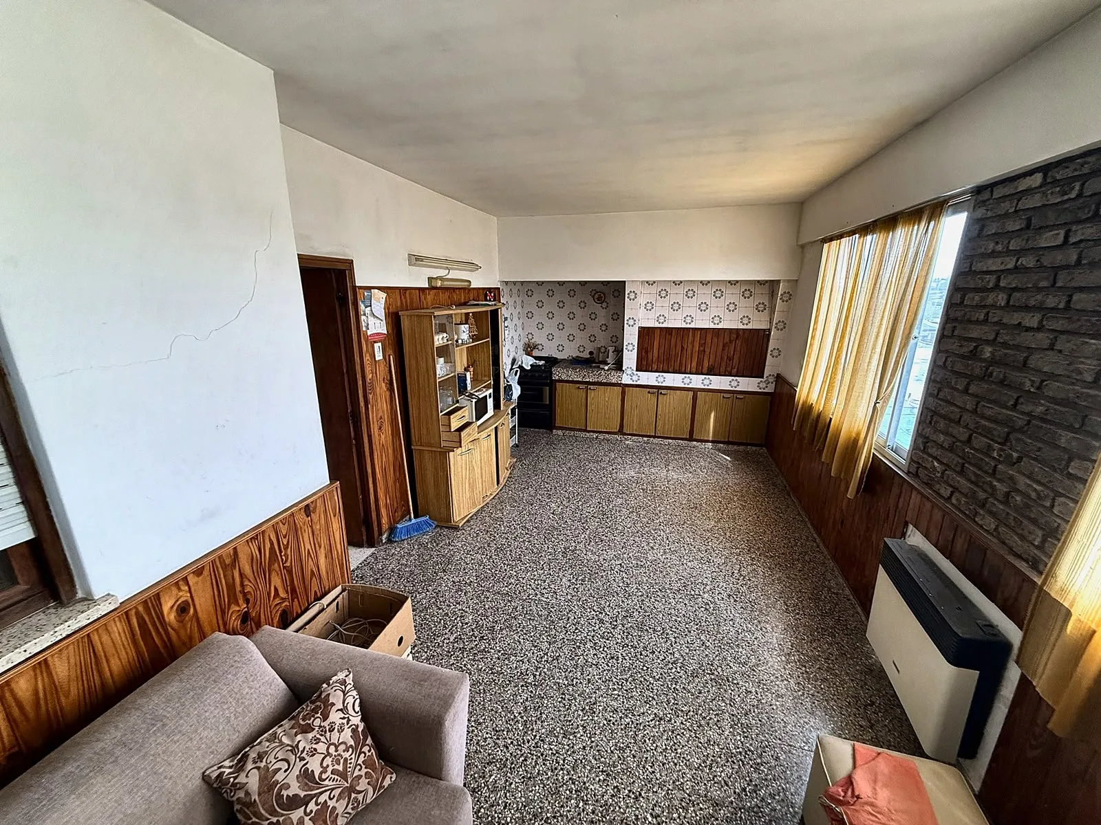 Foto 6 de Se vende casa de 3 Dormitorios y Salón multipropósito en San Lorenzo.