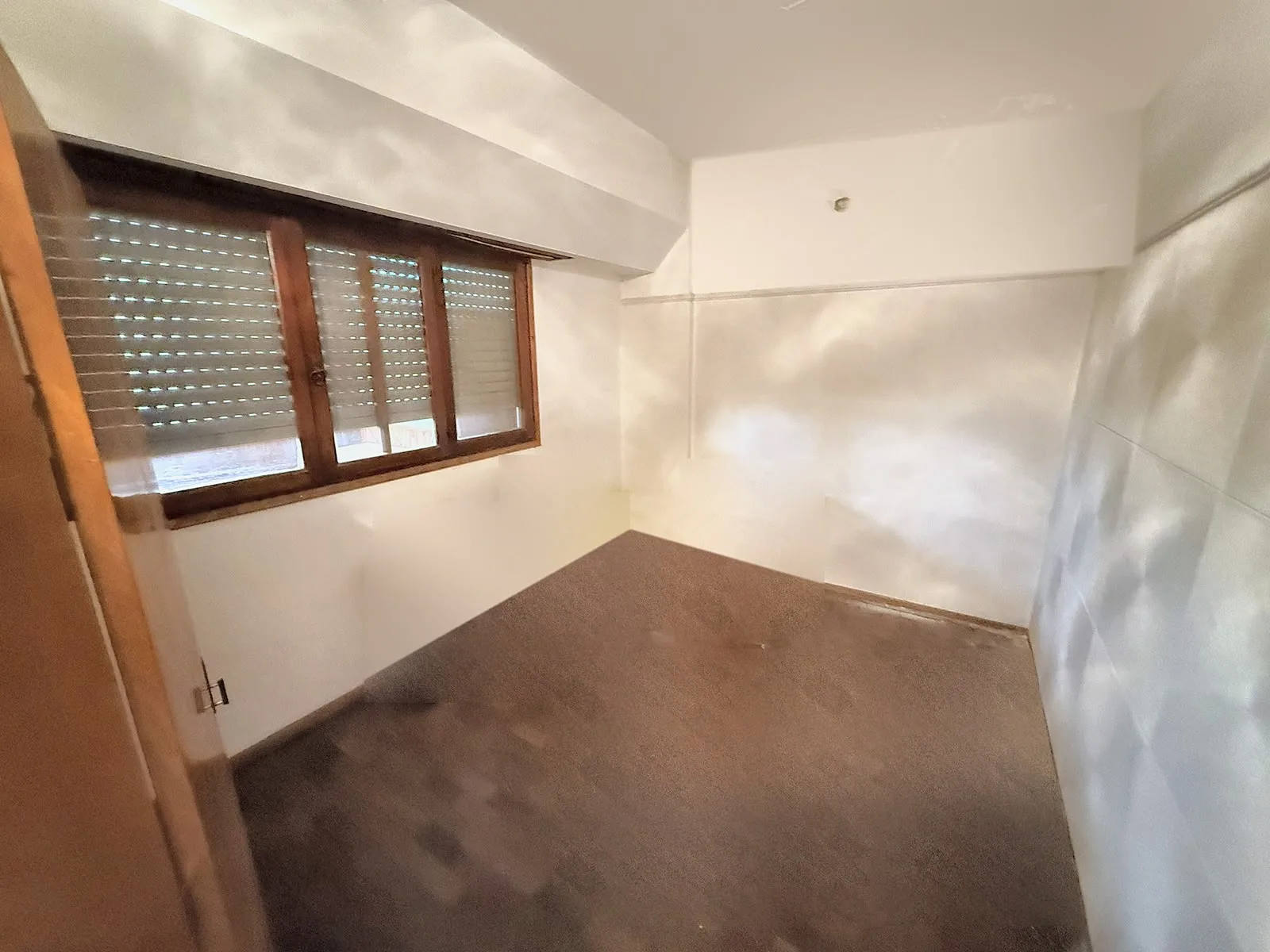 Foto 8 de Se vende casa de 3 Dormitorios y Salón multipropósito en San Lorenzo.
